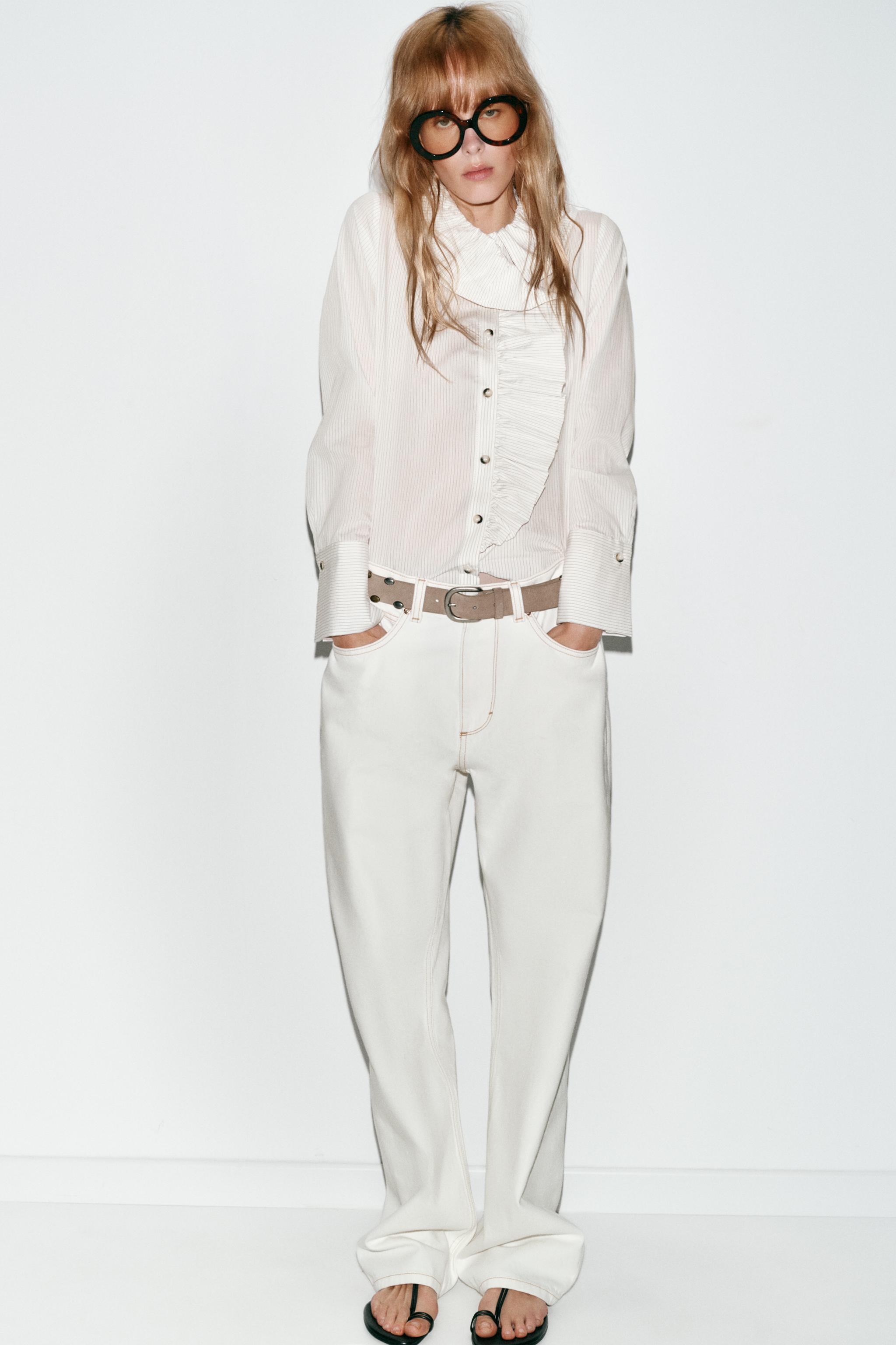 CHEMISE À RAYURES AVEC VOLANTS